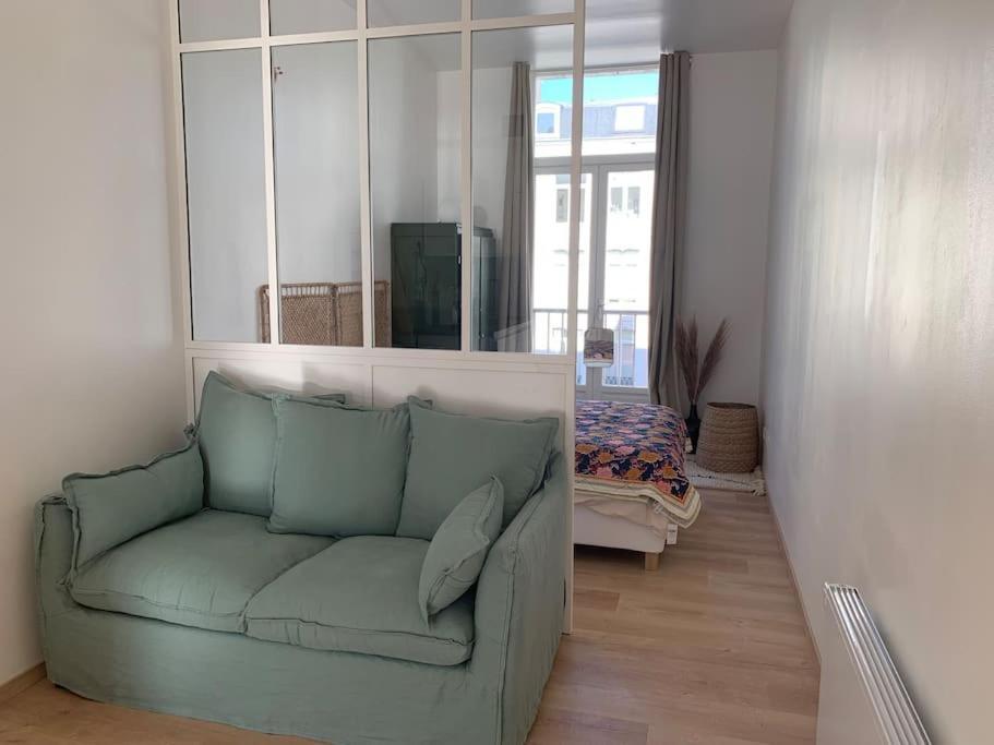 Appartement Centre Ville Avec Terrasse Лил Екстериор снимка
